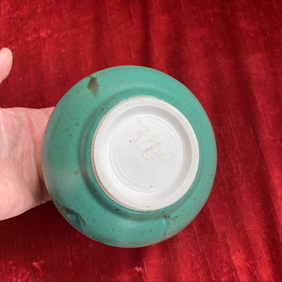 Arts & Craft Ceramic Pot - Picture 5 of 6